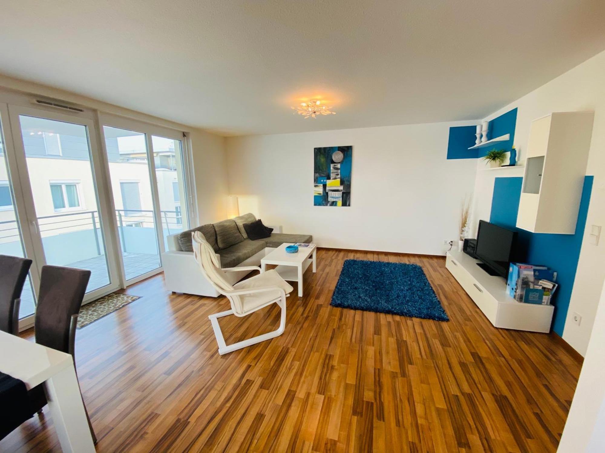 Schillerstrasse Apartment อูเบอร์ลิงเงน ภายนอก รูปภาพ